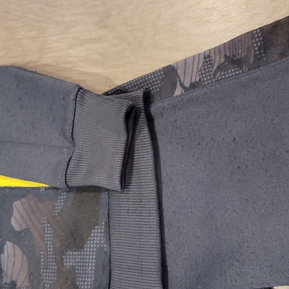 Reebok Gray & Yellow Sweatsuit Size 4 - Picture 4 of 4